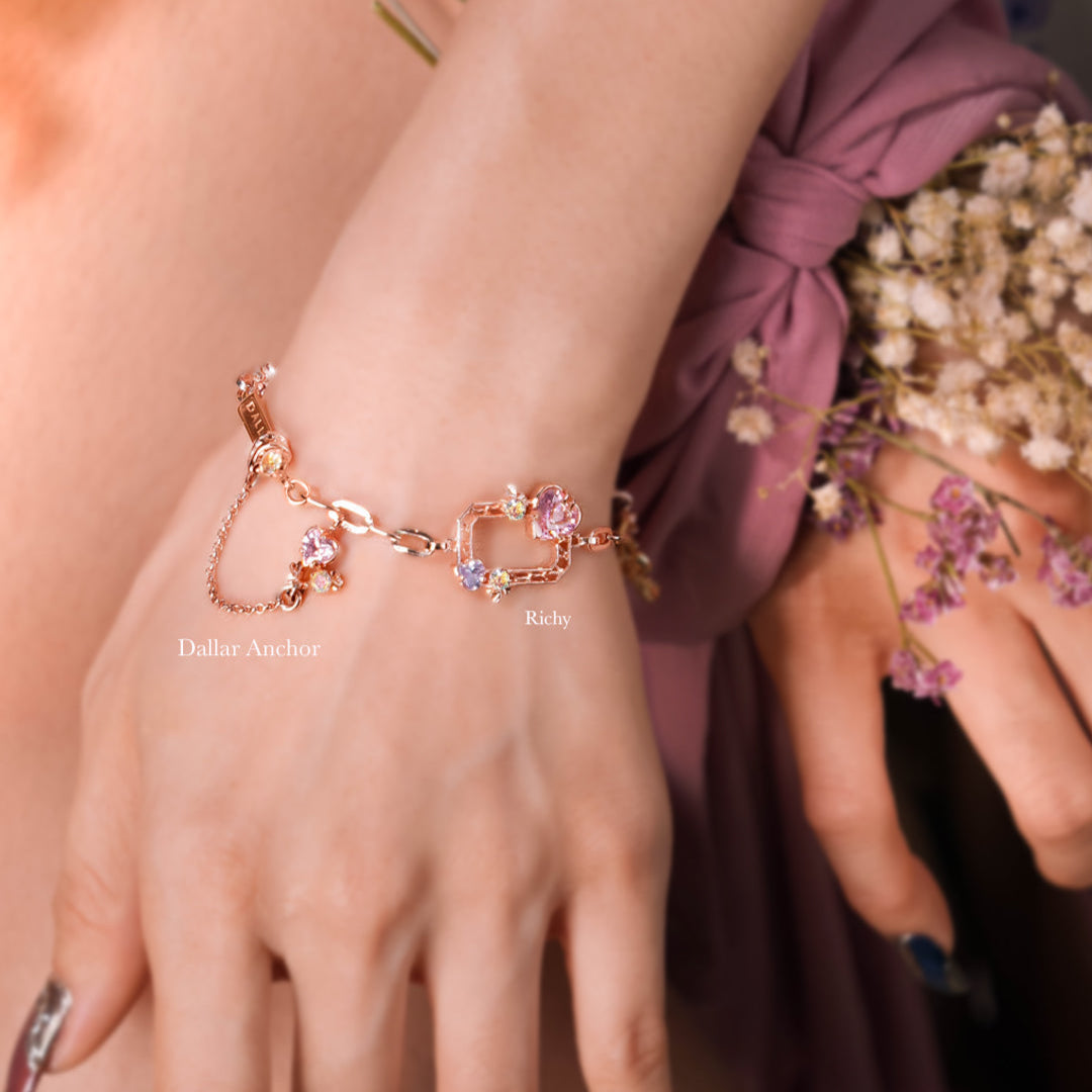 Dallar Anchor Charm
