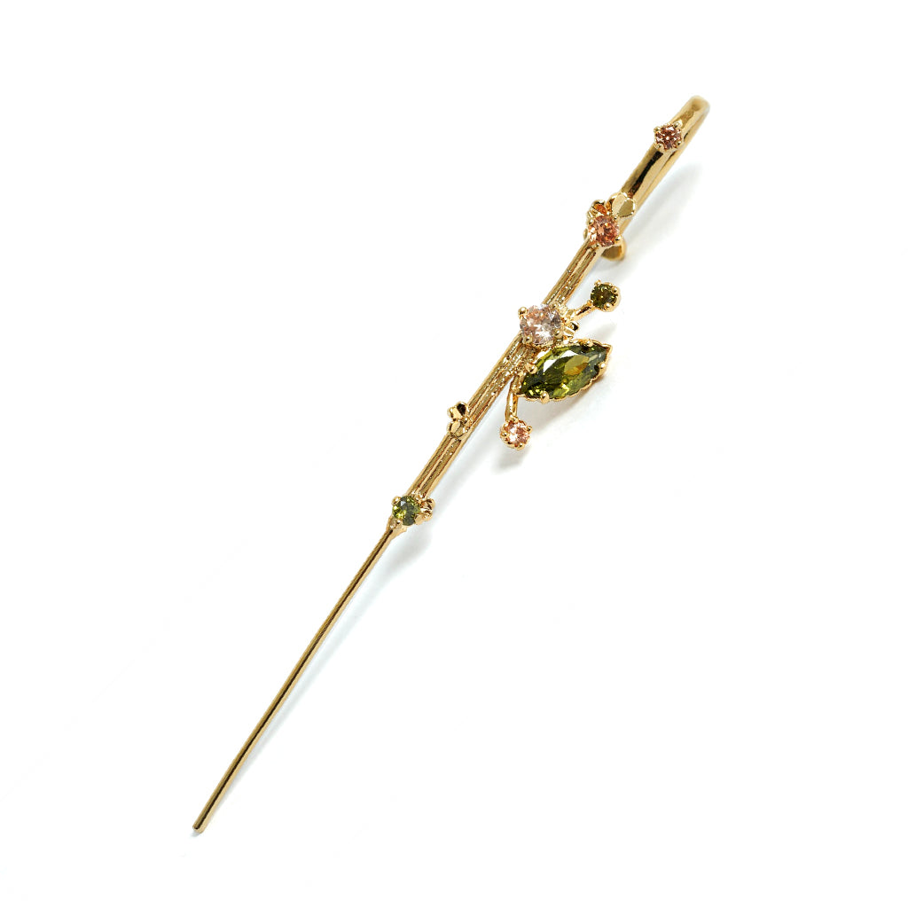 Star Dust Ear Pin [Olive green color]