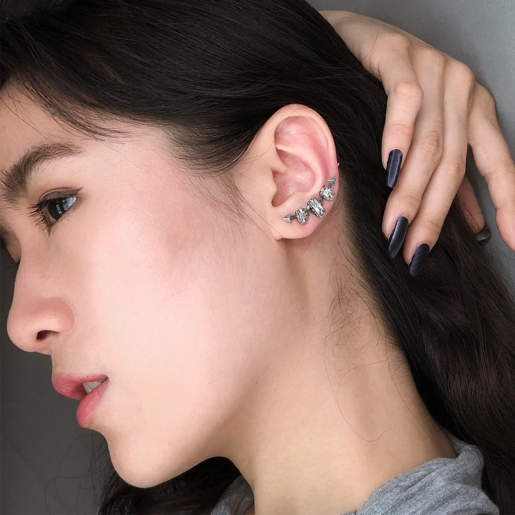 Hunter Earrings [White gems]