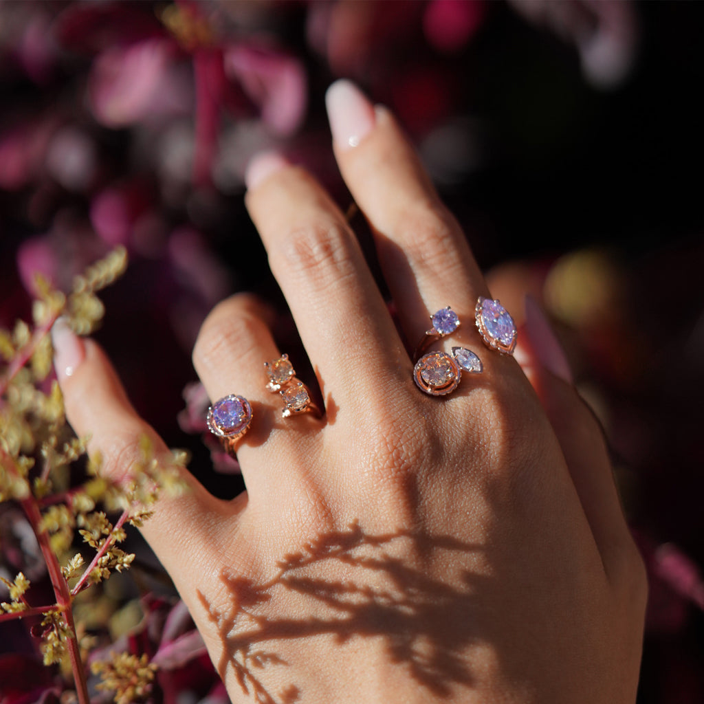 Grand Floral Ring [Lavender/Champagne gems]