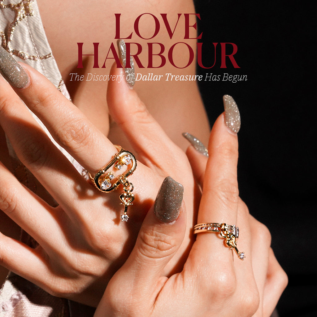 Richy Love Harbour Ring [White gems/Yellow gold]