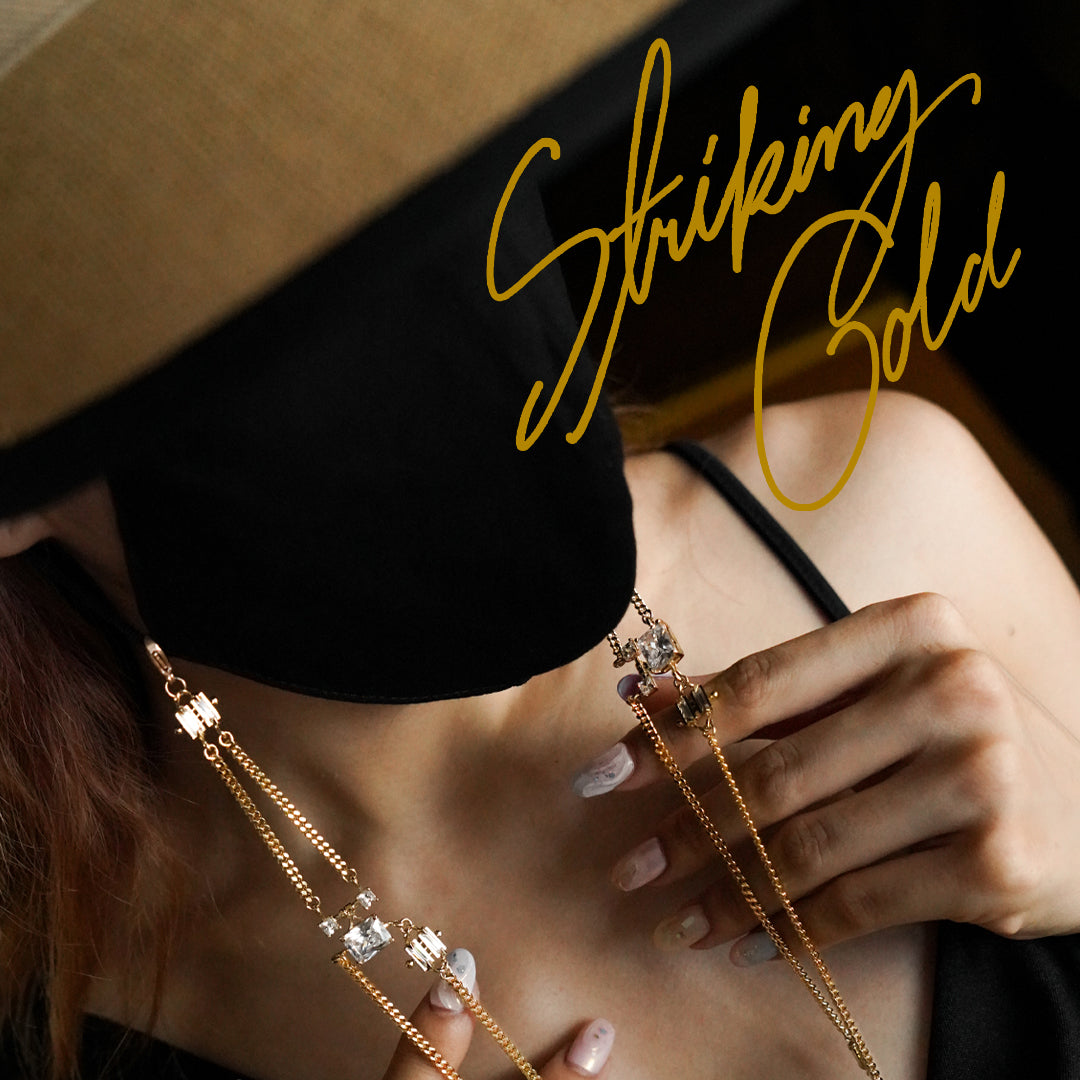 Striking Gold : Glamour in the Sun