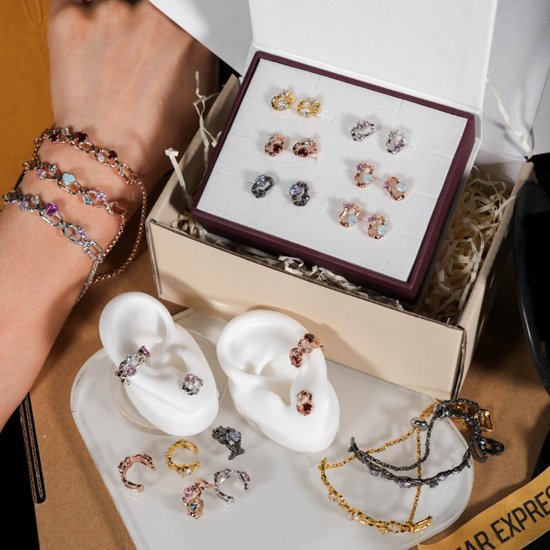 Mini Love Harbour Stud Earrings