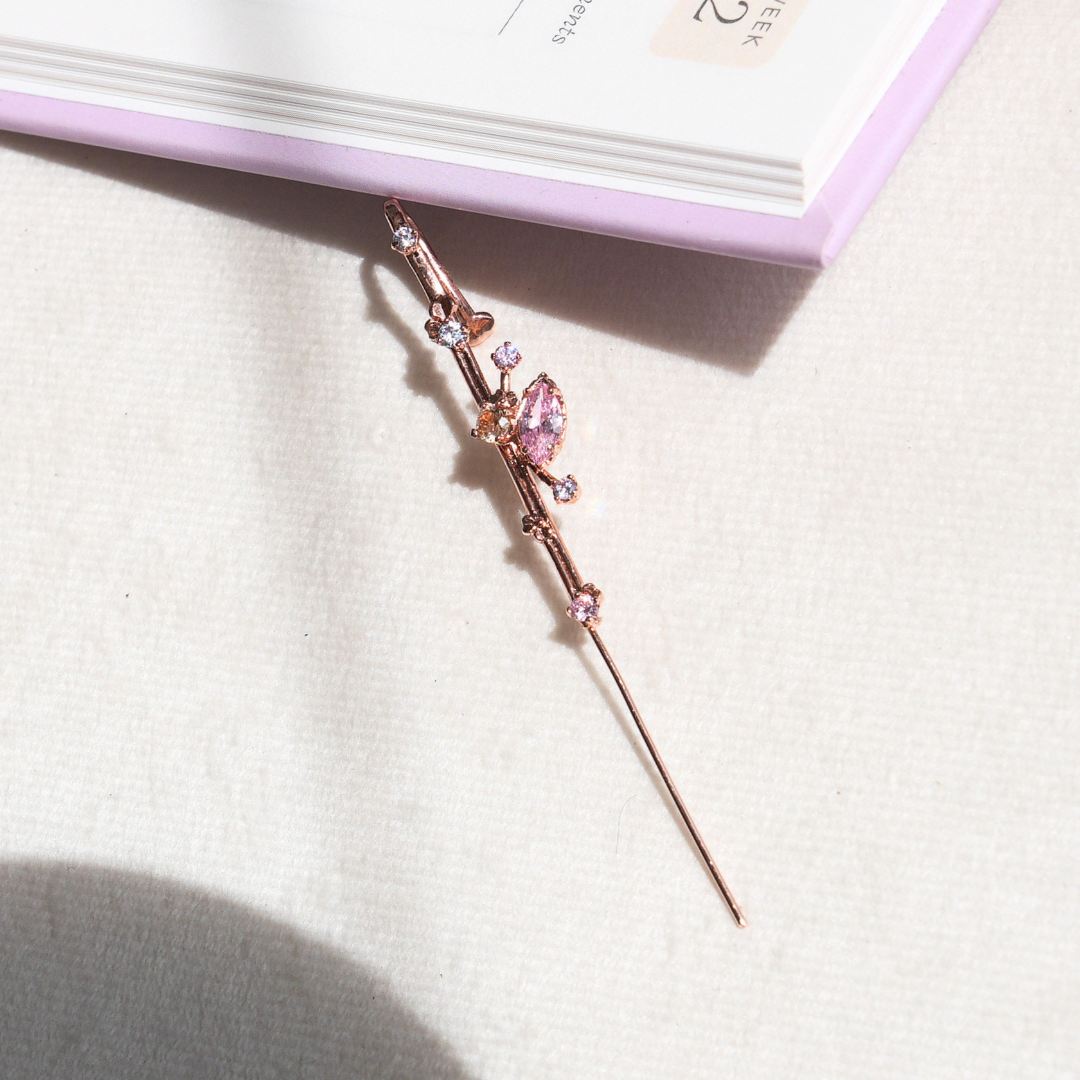 Stardust Ear Pin