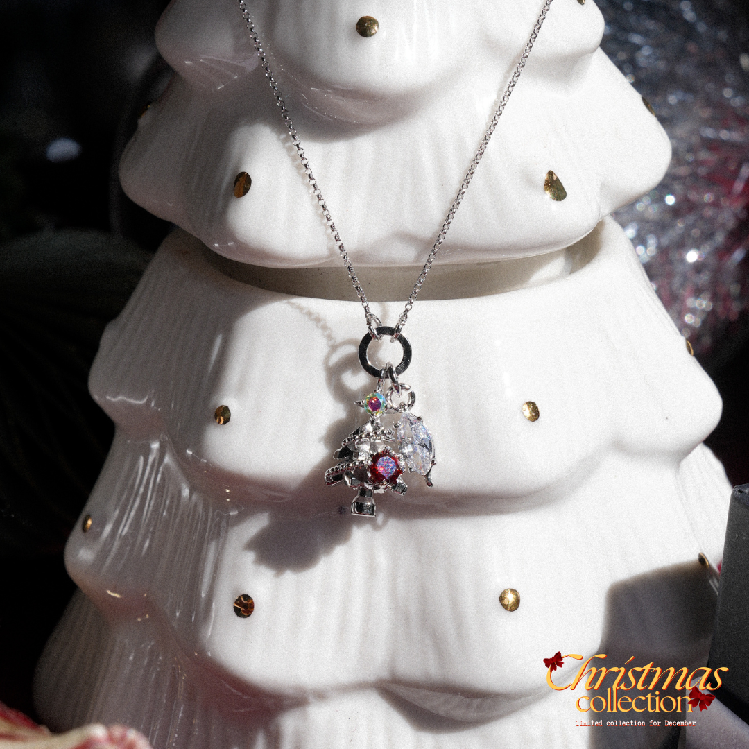 Christmas Tree Necklace