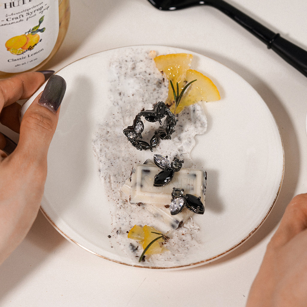 Grand Butterfly Ring