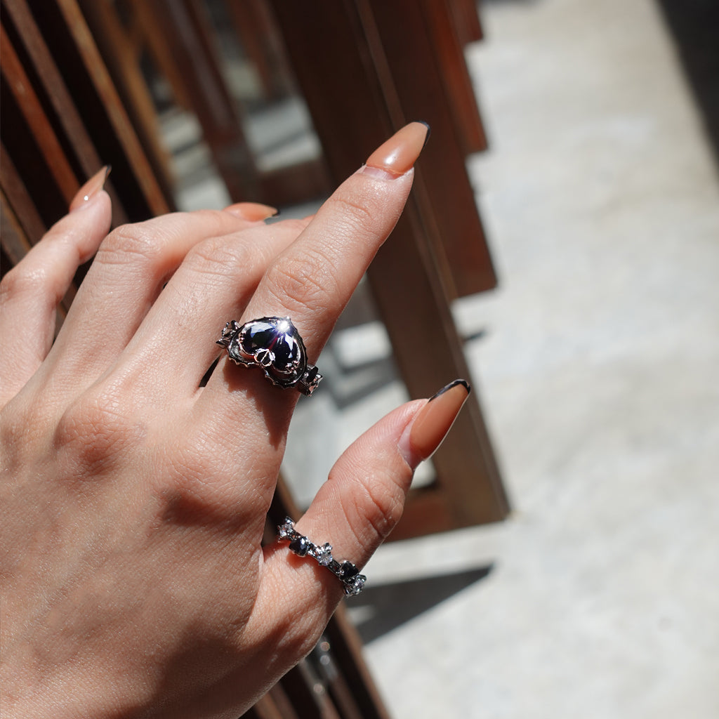 Mini Love Song Ring [Black, White gem / White-Black gold]