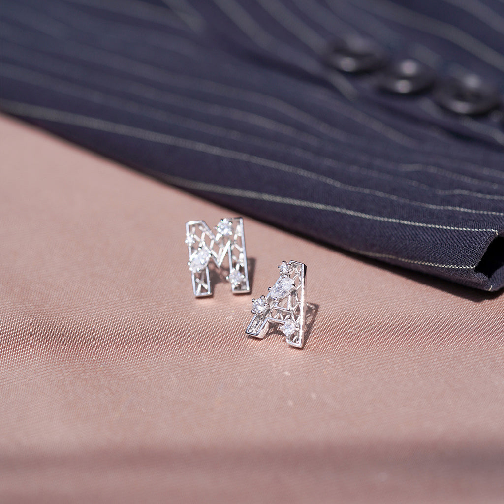 New Alphabet Stud Earrings [White gold]