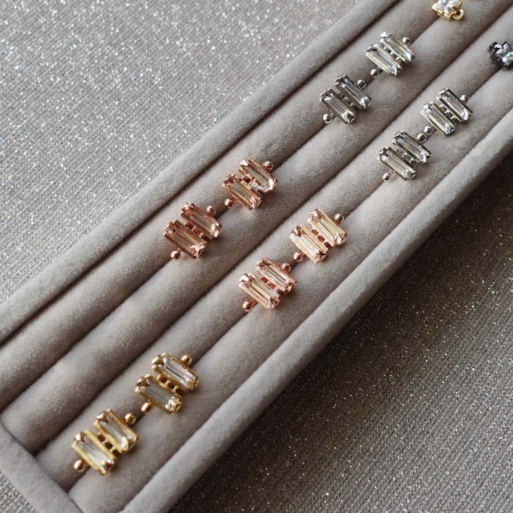 Pilot No.2 Stud Earrings