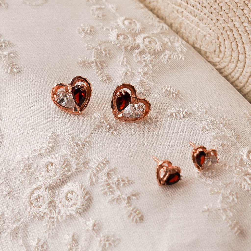 Love Song Stud Earrings [Pink gold]