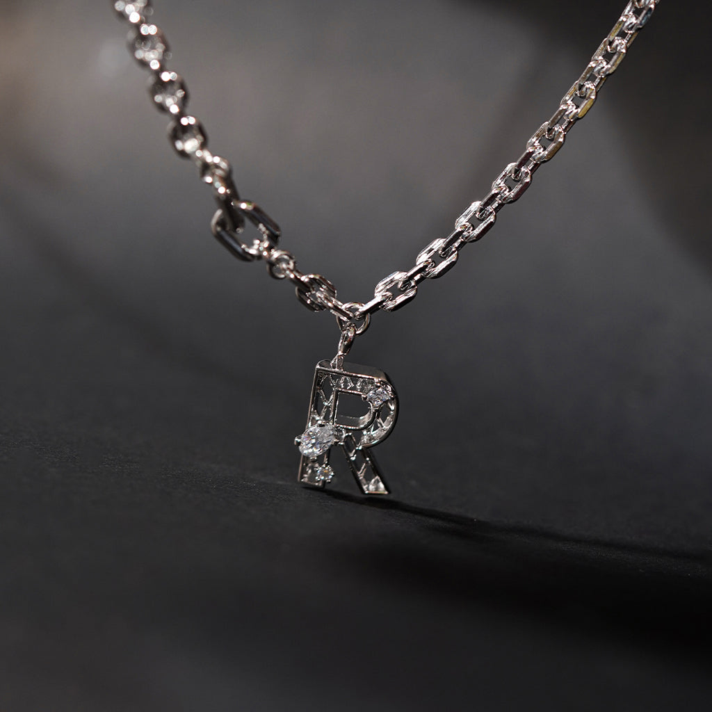 New Alphabet R Bracelet [White gems]