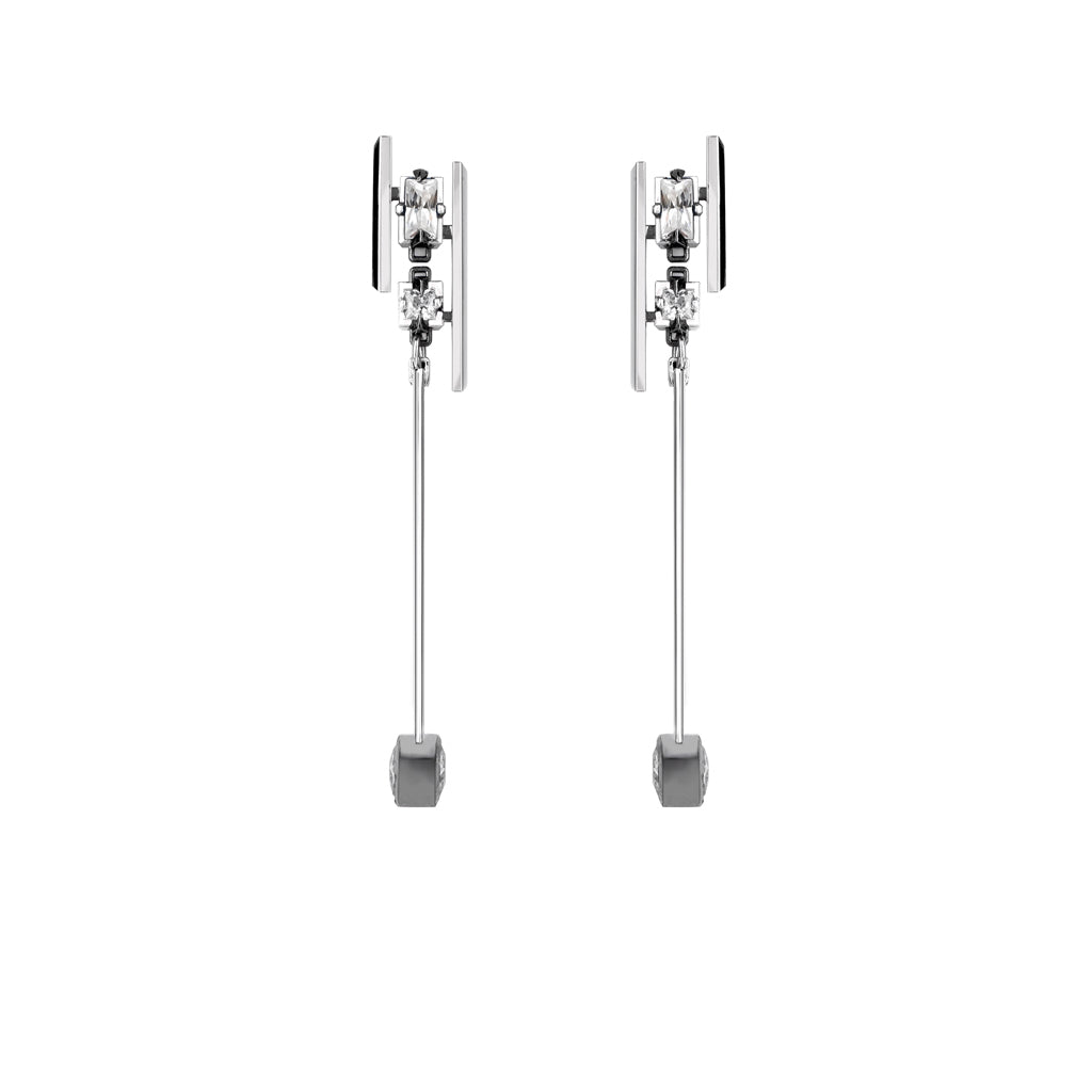 Grand Pilot Earrings [White gems]