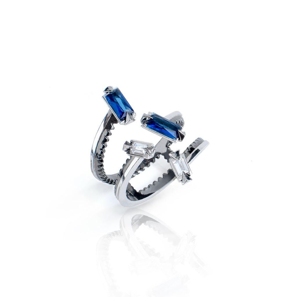 Grand Pilot Ring [Blue/White gems]