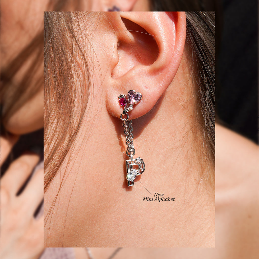 Richy Love Harbour Earrings [Pink gems/White gold]